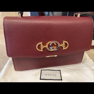 NWT Gucci Zumi Flap Shoulder Bag Leather Small .